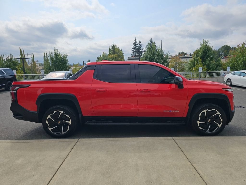 2025 Chevrolet Silverado EV Base
