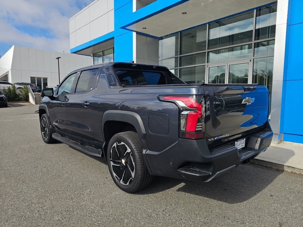 2026 Chevrolet Silverado EV Base