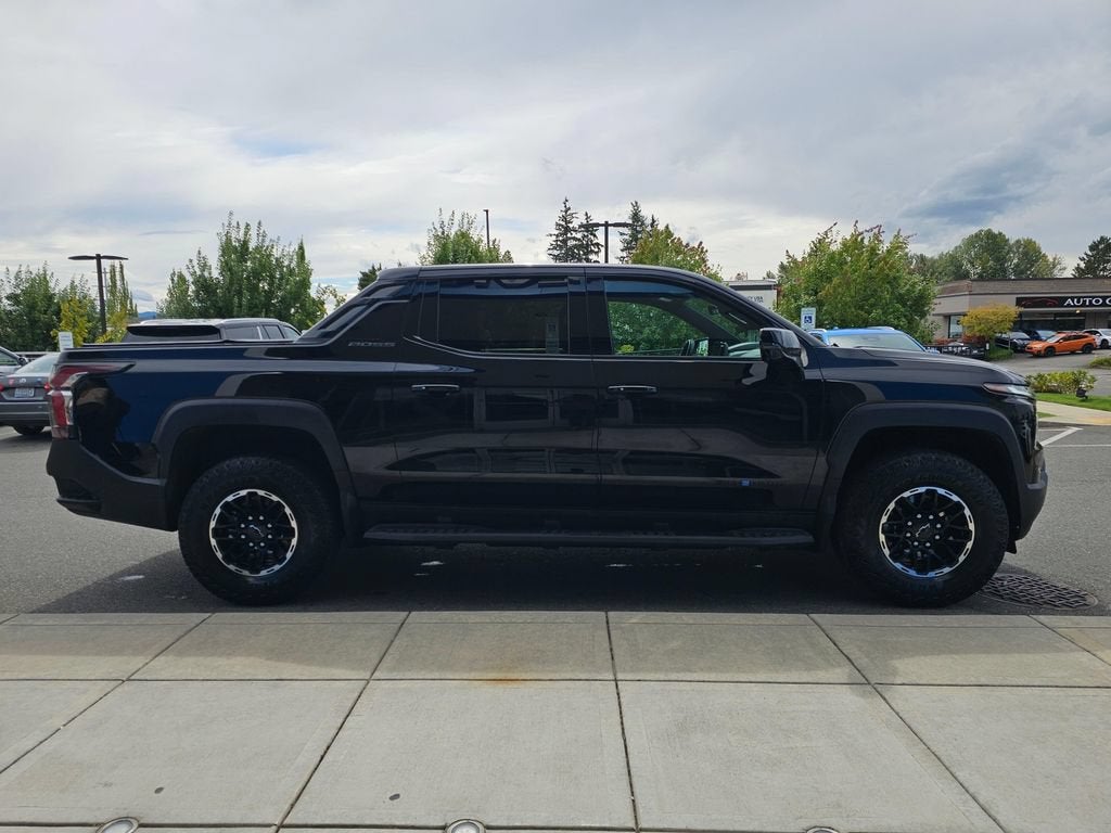 2026 Chevrolet Silverado EV Base