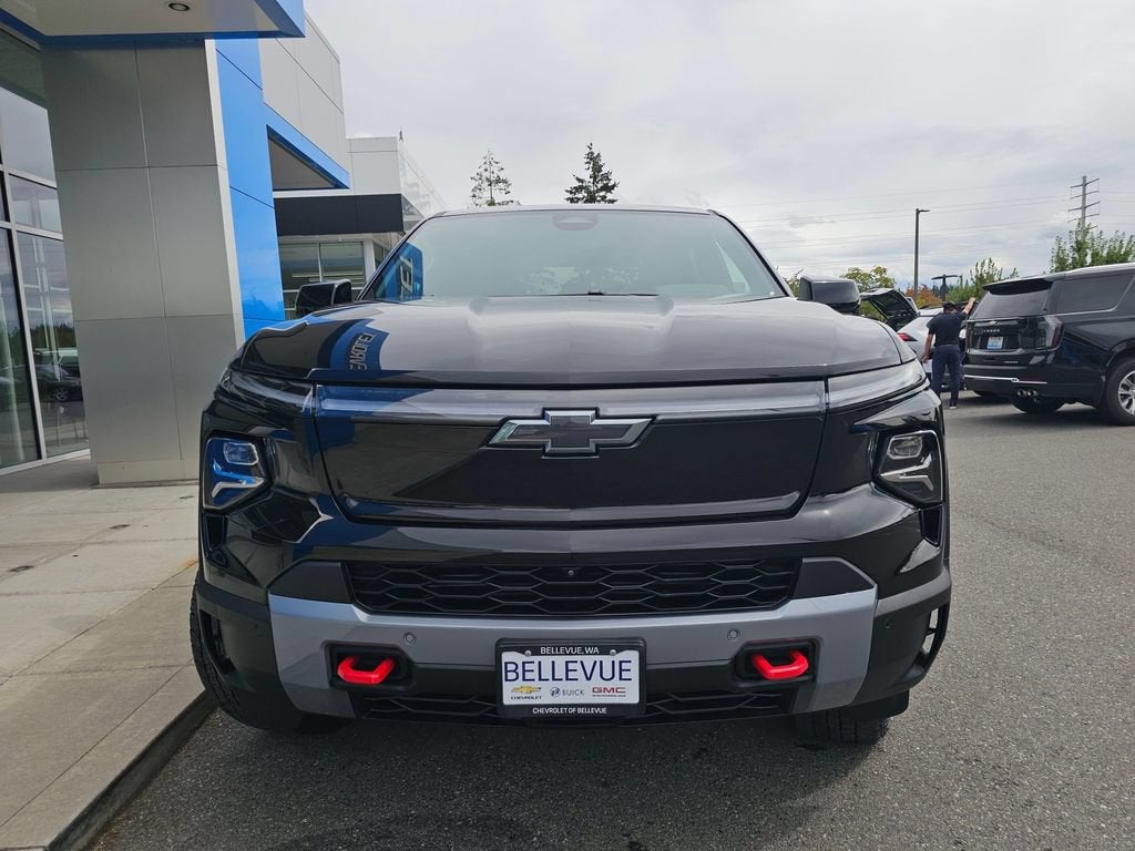 2026 Chevrolet Silverado EV Base