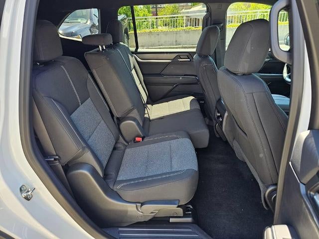 2026 GMC Acadia Elevation - Photo 12