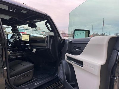 2026 GMC HUMMER EV SUV 2X