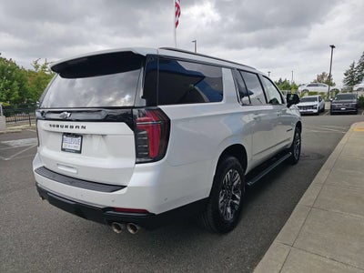 2025 Chevrolet Suburban Base
