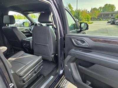 2022 Chevrolet Suburban Base