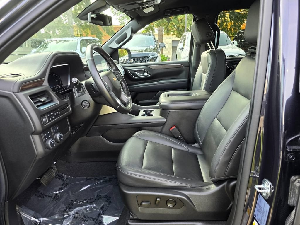 2022 Chevrolet Suburban Base