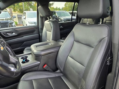 2022 Chevrolet Suburban Base
