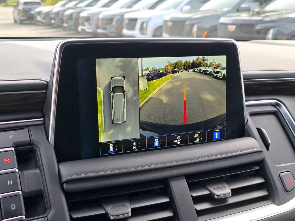 2022 Chevrolet Suburban Base