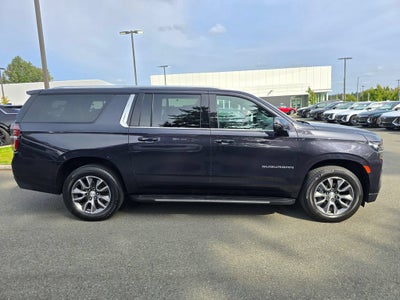 2022 Chevrolet Suburban Base