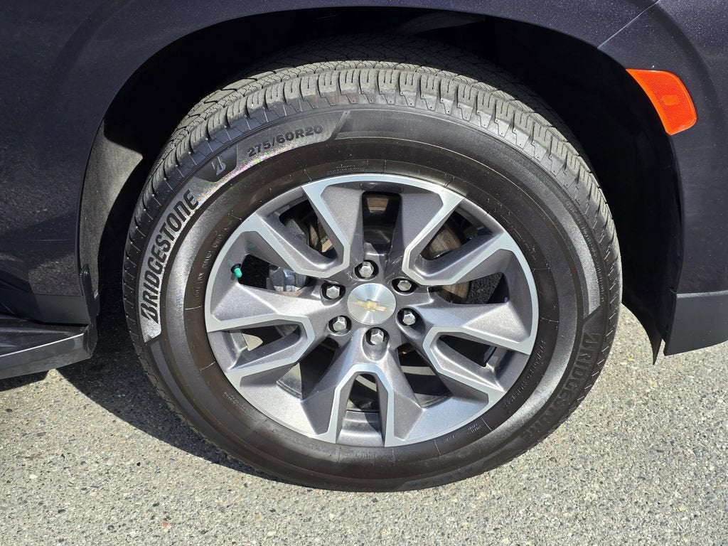 2022 Chevrolet Suburban Base