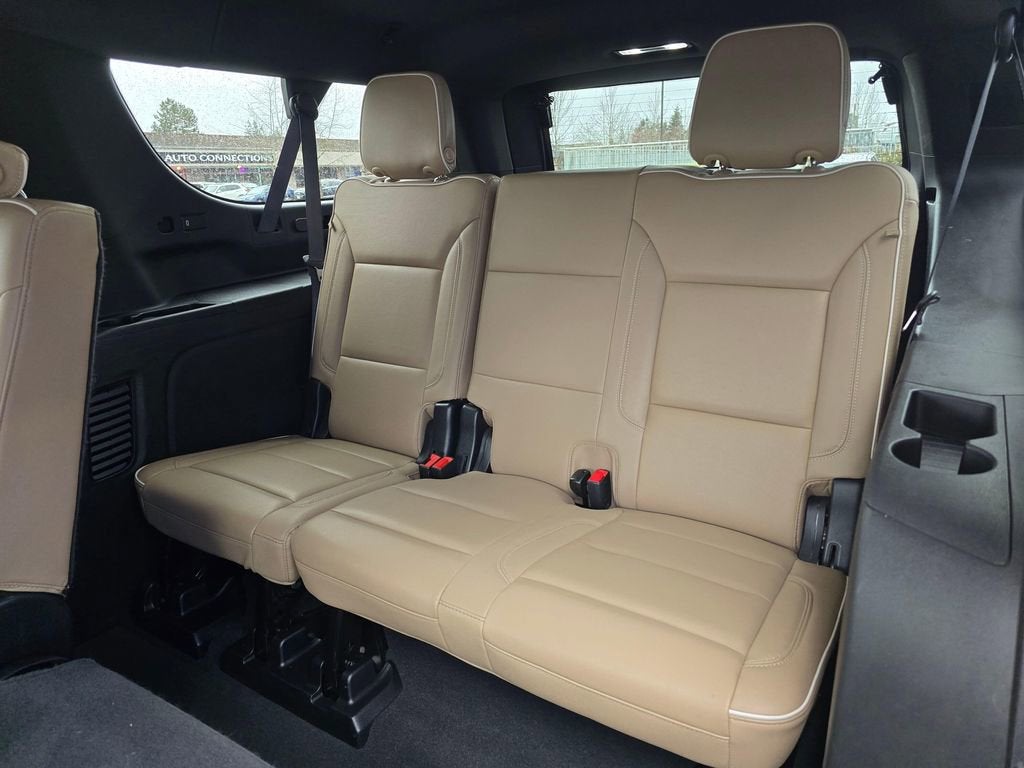 2024 Chevrolet Suburban Base