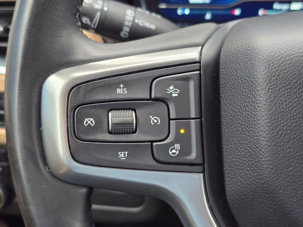 2024 Chevrolet Suburban Base