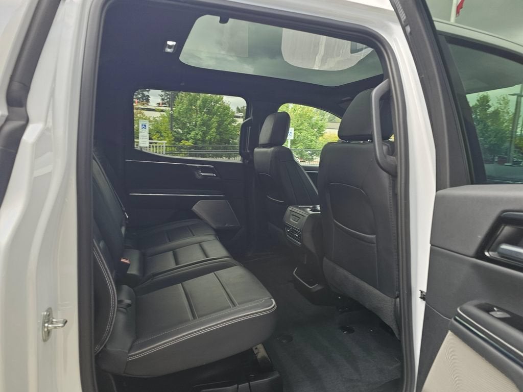 2025 GMC Sierra EV Base