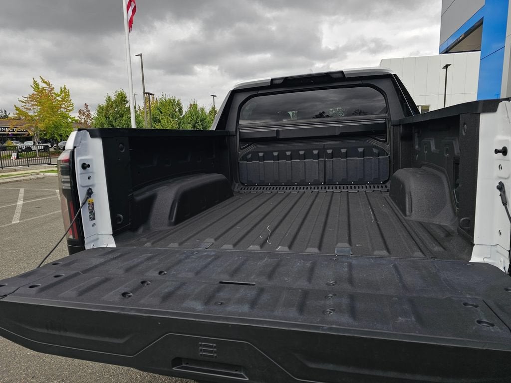 2025 GMC Sierra EV Base