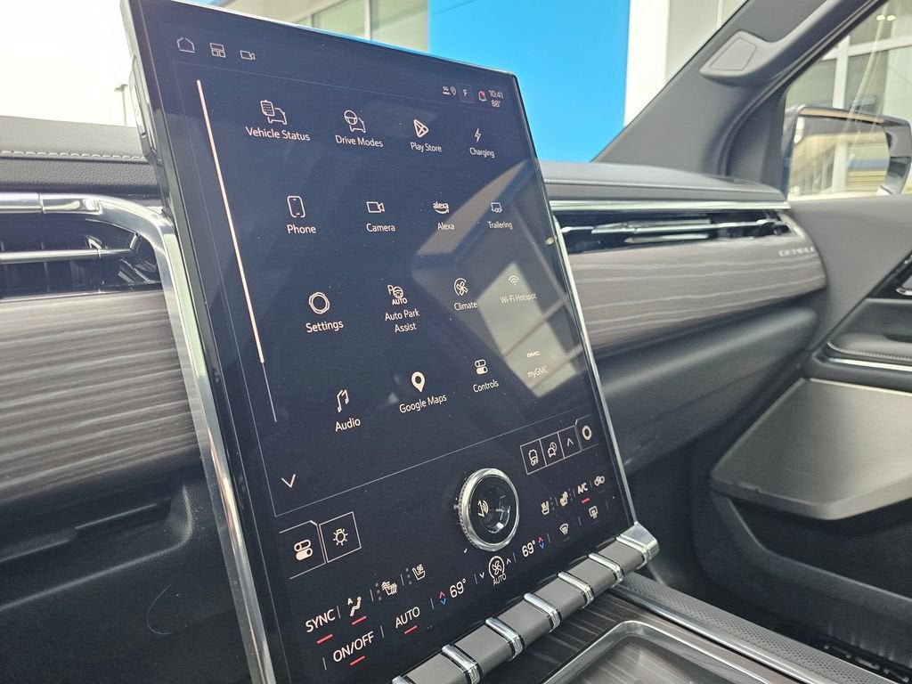2025 GMC Sierra EV Base