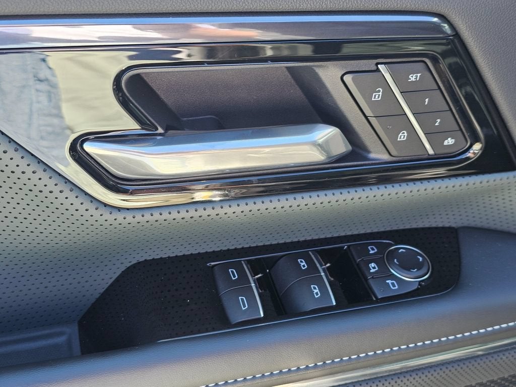 2026 GMC Sierra EV Base