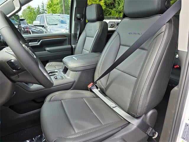 2025 GMC Sierra 3500 HD Denali