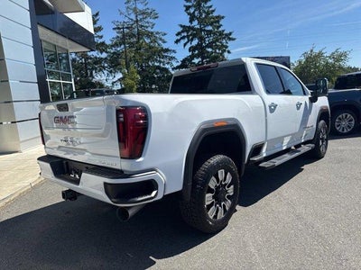 2025 GMC Sierra 3500 HD Denali