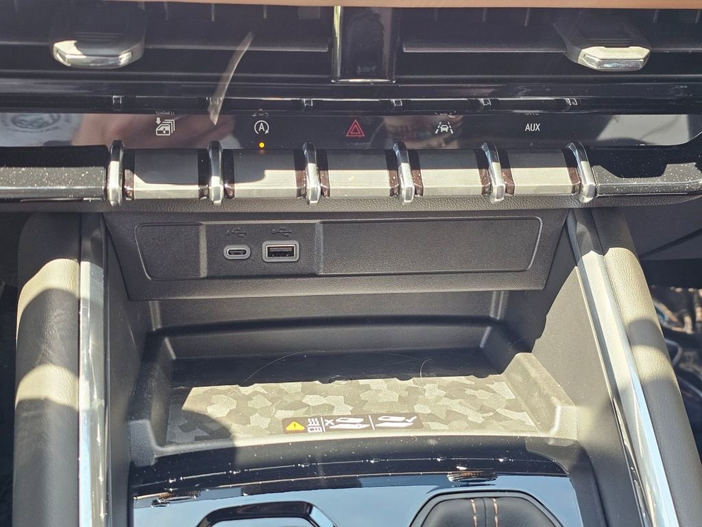 2026 GMC Canyon Base