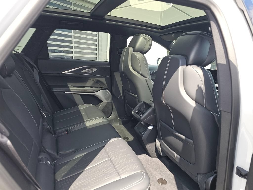 2024 Cadillac LYRIQ Base