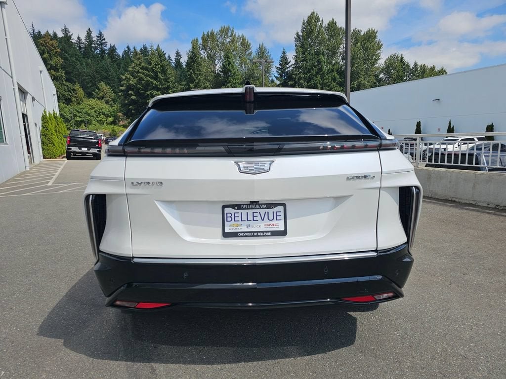 2024 Cadillac LYRIQ Base
