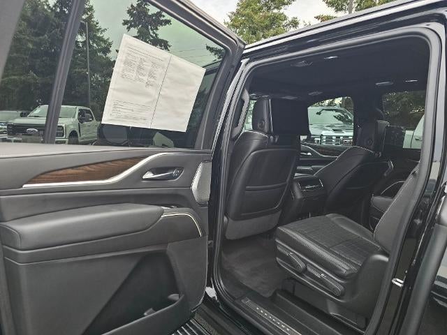 2024 Cadillac Escalade ESV Sport Platinum