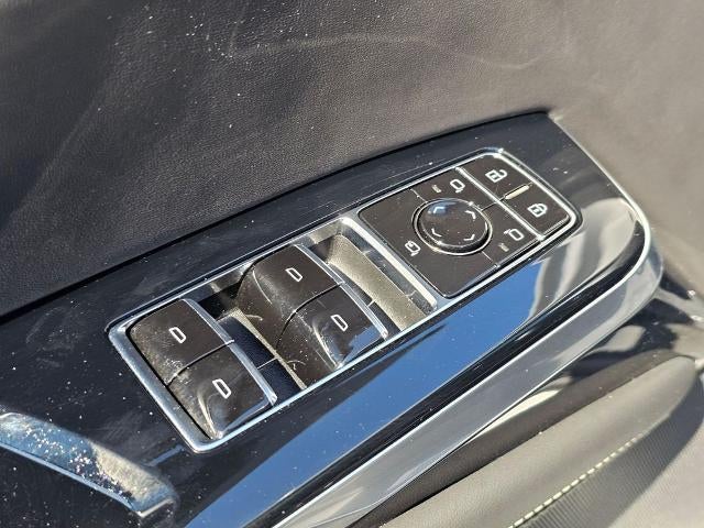 2025 Cadillac Escalade ESV Sport Platinum