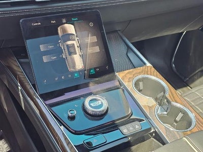 2025 Cadillac Escalade ESV Sport Platinum