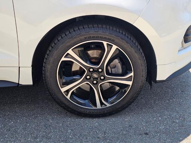 2021 Ford Edge ST