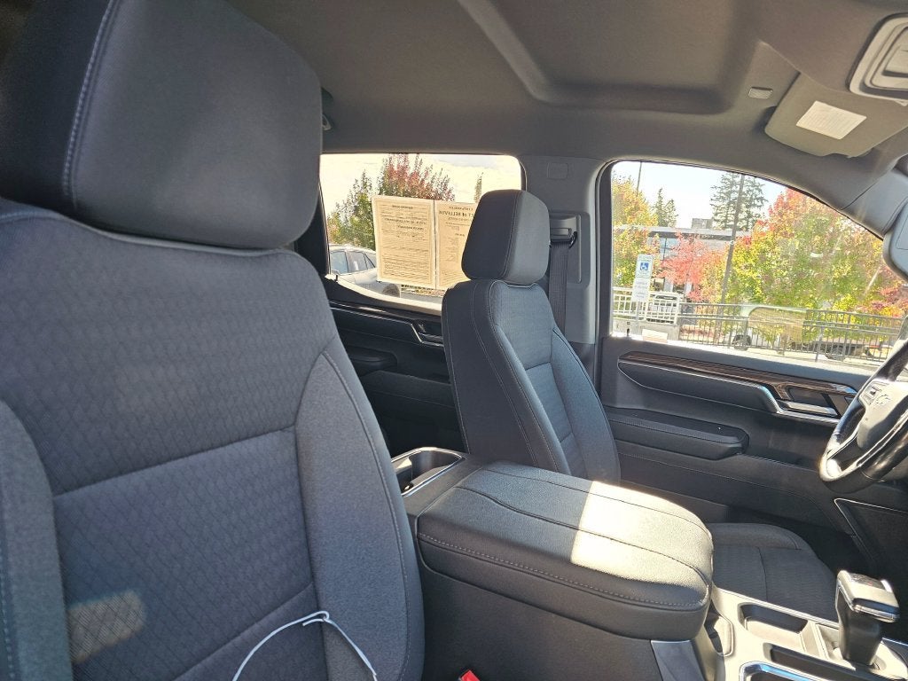 2023 Chevrolet Silverado 1500 Base