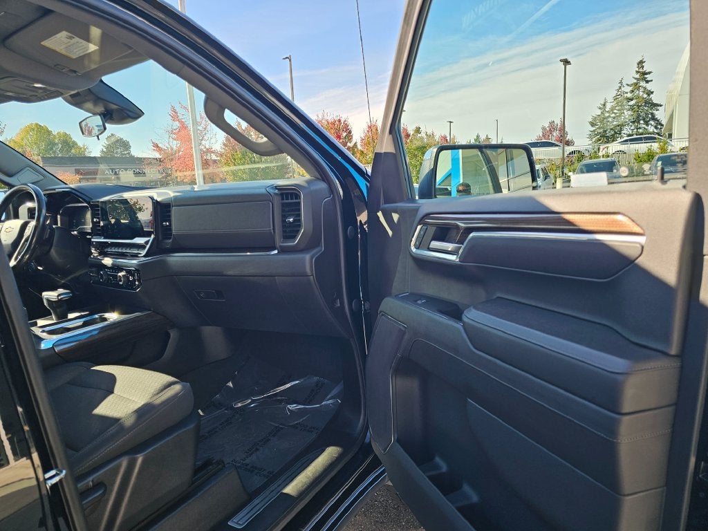2023 Chevrolet Silverado 1500 Base