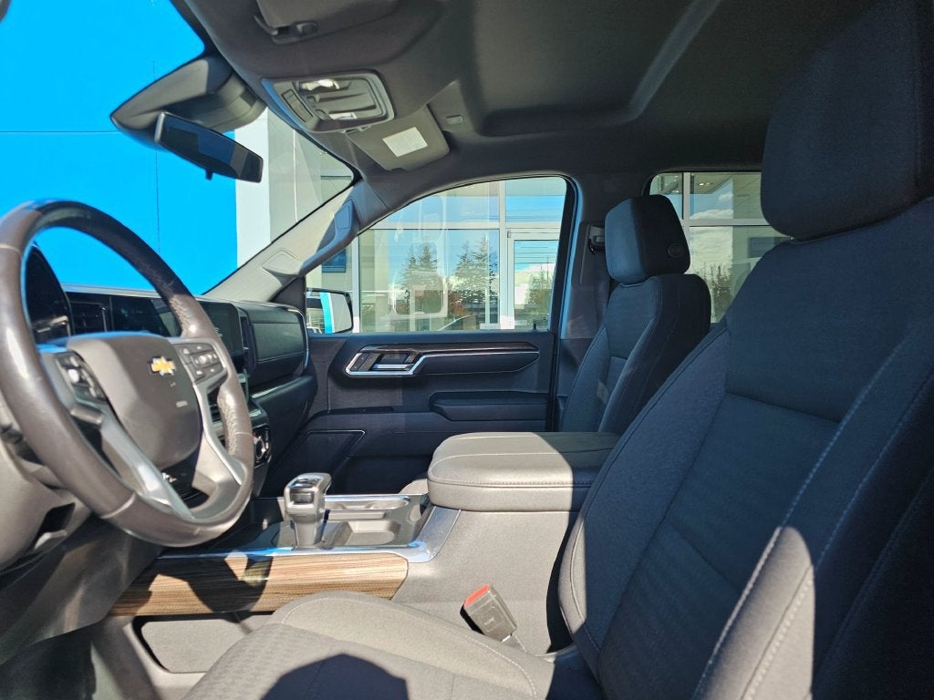 2023 Chevrolet Silverado 1500 Base
