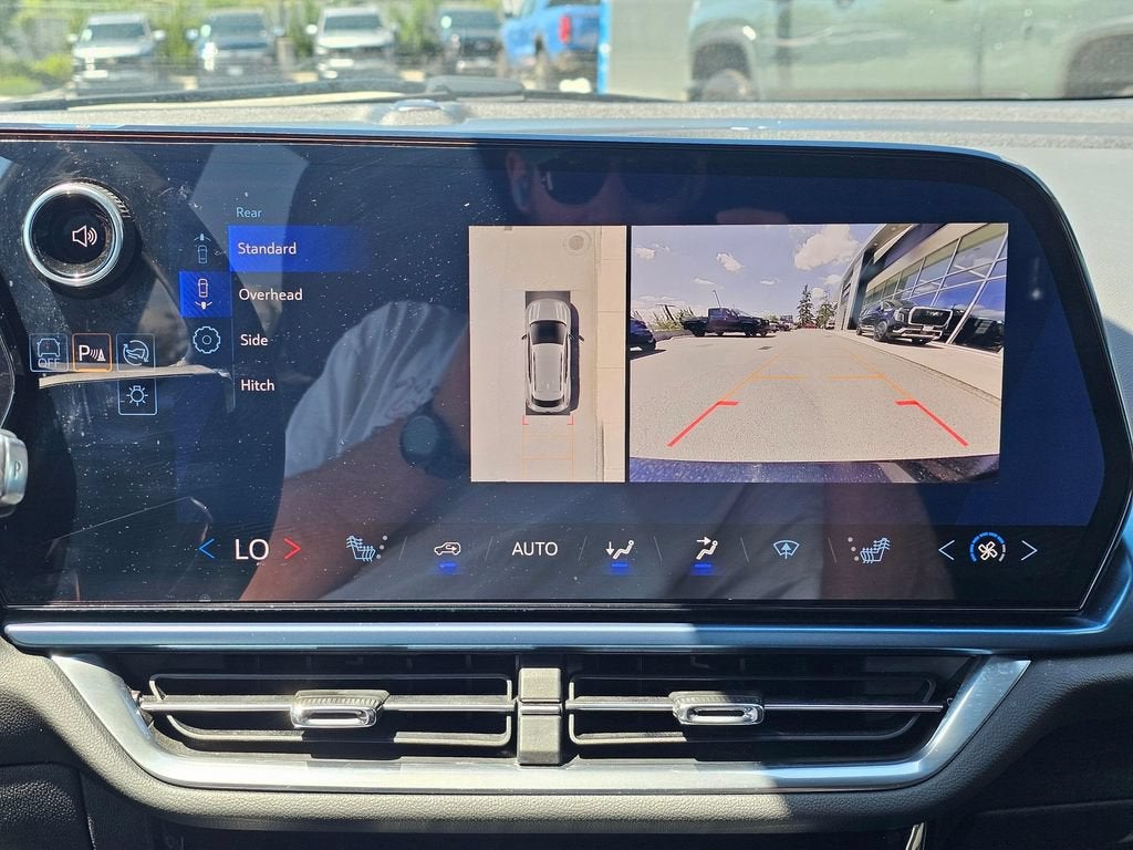 2024 Chevrolet Equinox EV Base