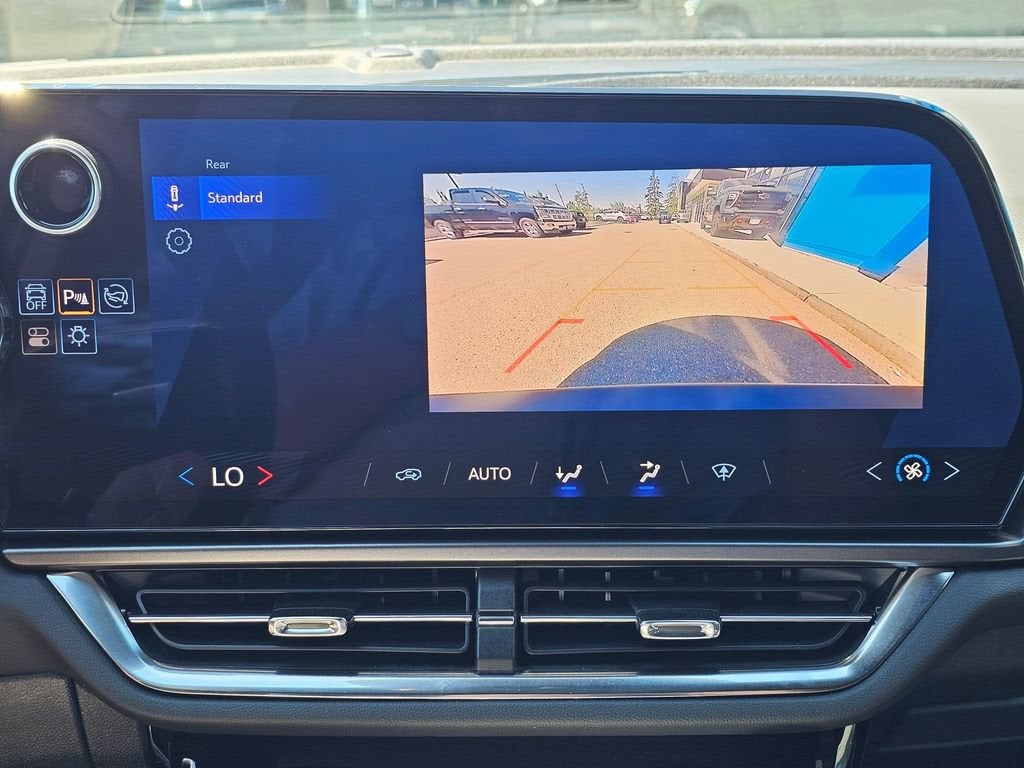 2025 Chevrolet Equinox EV Base