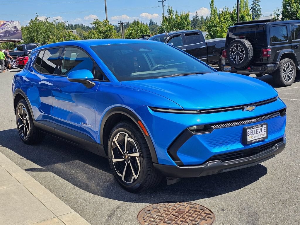 2025 Chevrolet Equinox EV Base