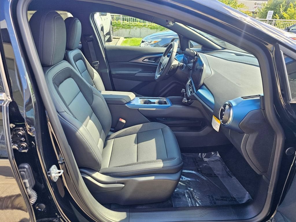 2026 Chevrolet Equinox EV Base