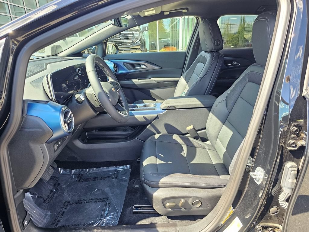 2026 Chevrolet Equinox EV Base