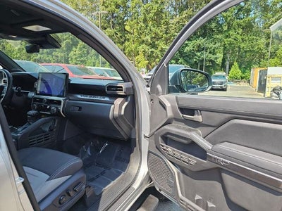 2024 Toyota Tacoma 4WD SR5