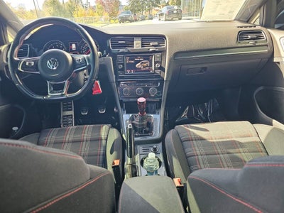 2018 Volkswagen Golf GTI Base