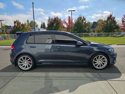 2018 Volkswagen Golf GTI Base