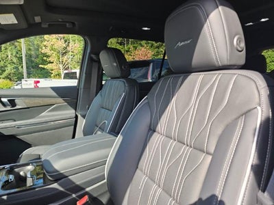 2027 Buick Enclave Avenir