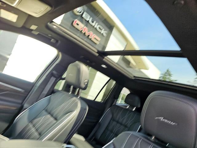 2025 Buick Enclave Avenir