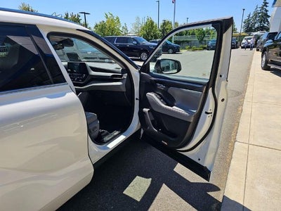 2020 Toyota Highlander Platinum