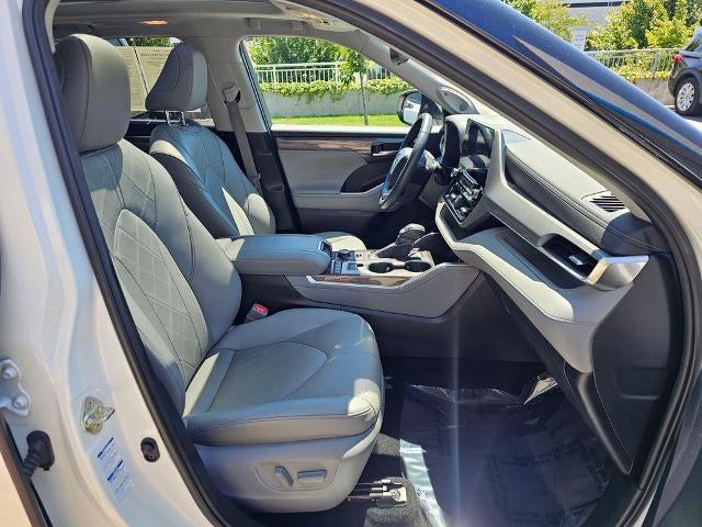2020 Toyota Highlander Platinum