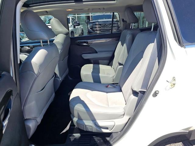 2020 Toyota Highlander Platinum