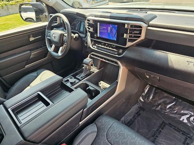 2024 Toyota Tundra 4WD SR5