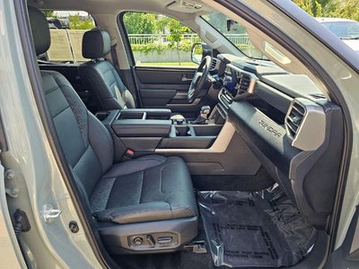 2024 Toyota Tundra 4WD SR5