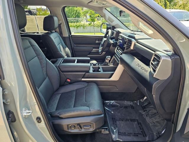 2024 Toyota Tundra 4WD SR5