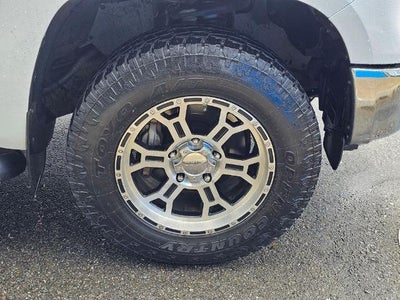 2015 Toyota Tundra 4WD Truck SR