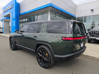 2025 RIVIAN R1S Base