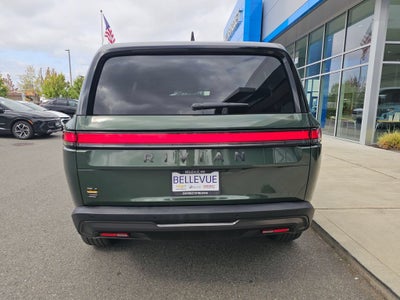 2025 RIVIAN R1S Base
